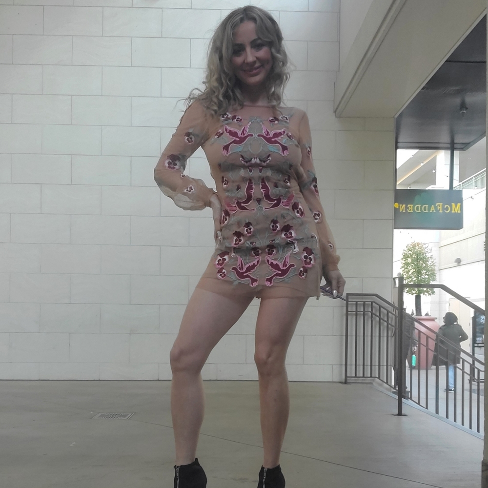 FOR LOVE AND LEMON FLORAL DRESS!!! - Picture 7 of 9